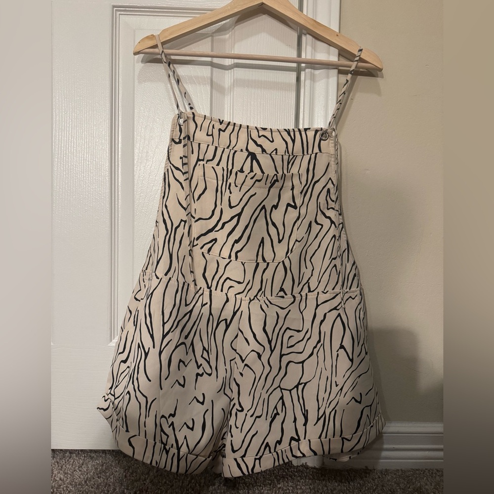 Princess Polly Black and White Print Romper